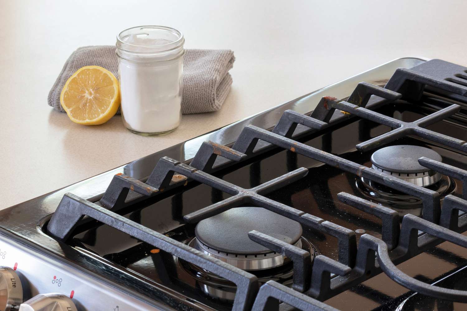 How To Clean Gas Stove Grates